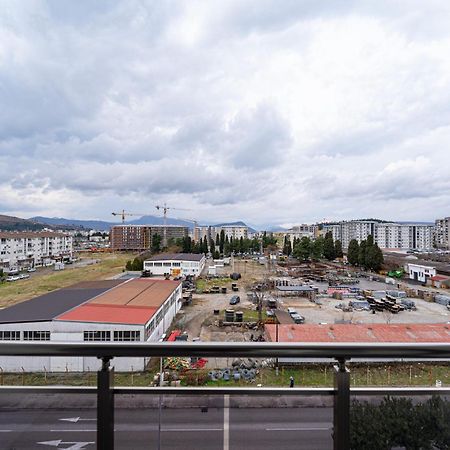 ポドゴリツァTuski Put Apartmanアパートメント エクステリア 写真